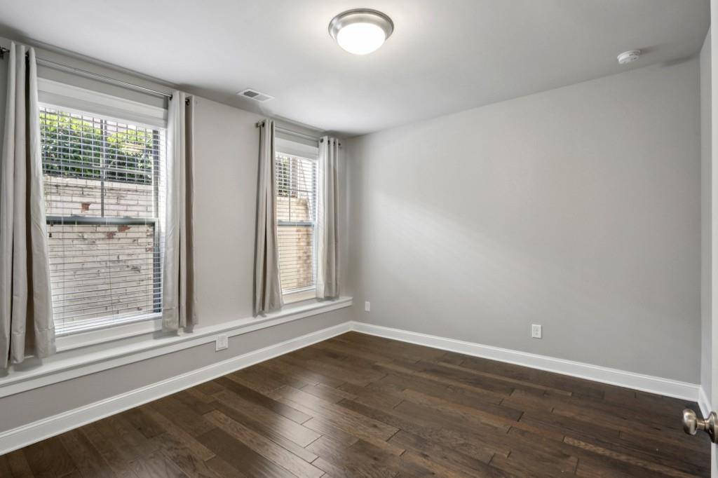 3899 Glenview Club Lane