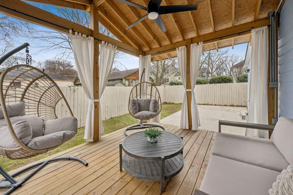 734 Woodson Street SE