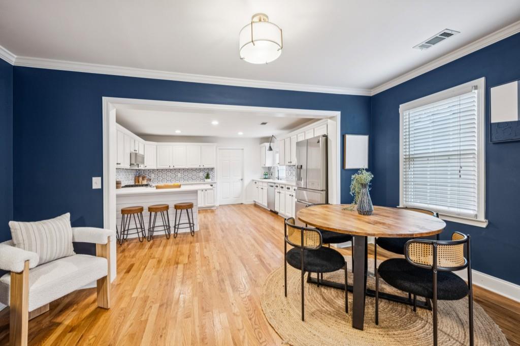 734 Woodson Street SE