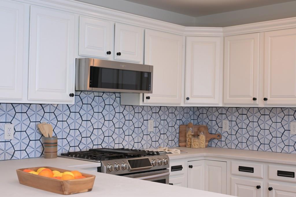 734 Woodson Street SE