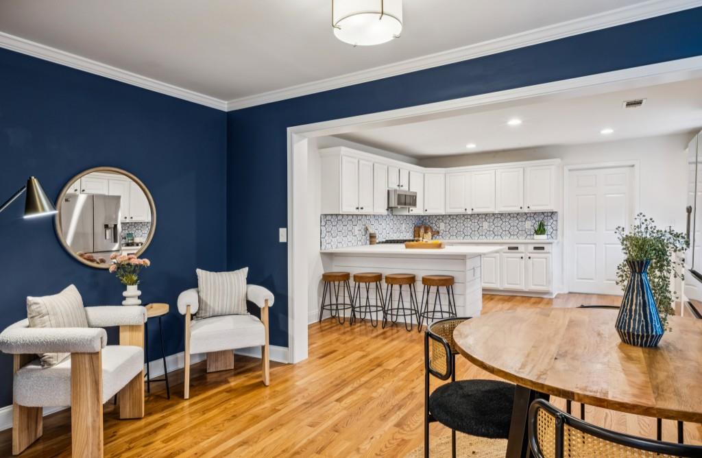 734 Woodson Street SE