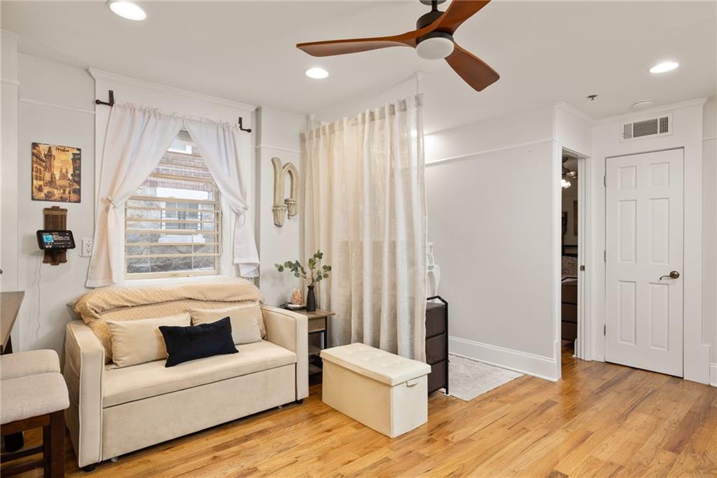 259 14th Street NE Unit B103