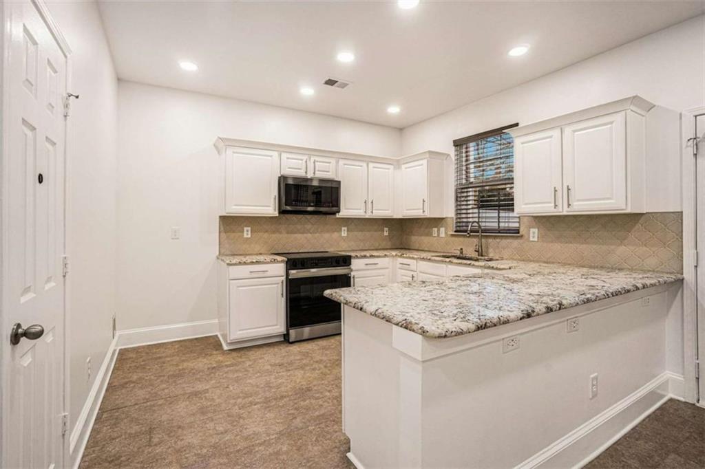 6173 Bellewood Ash Lane