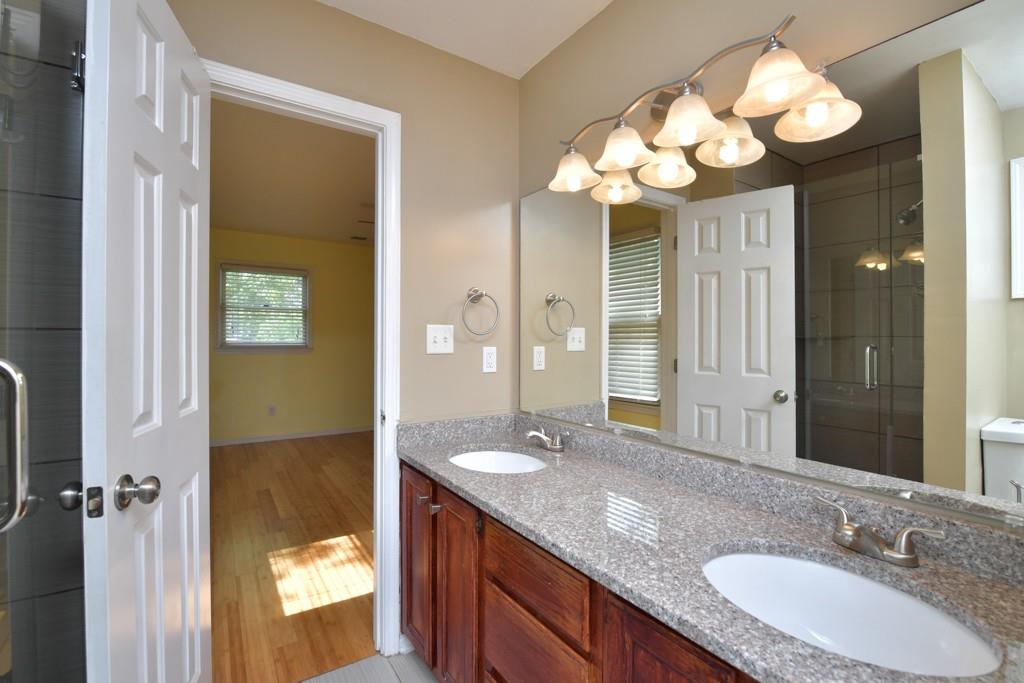 371 Woodward Avenue SE