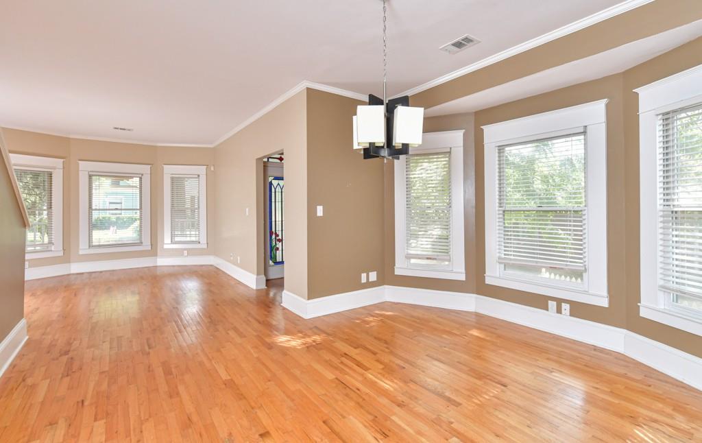 371 Woodward Avenue SE