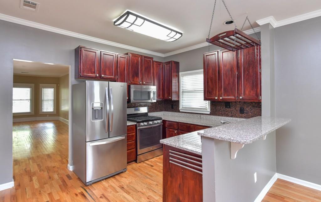 371 Woodward Avenue SE