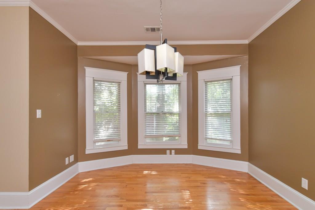 371 Woodward Avenue SE