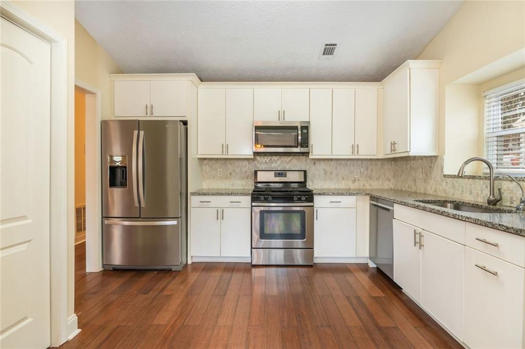 4207 Harris Ridge Court