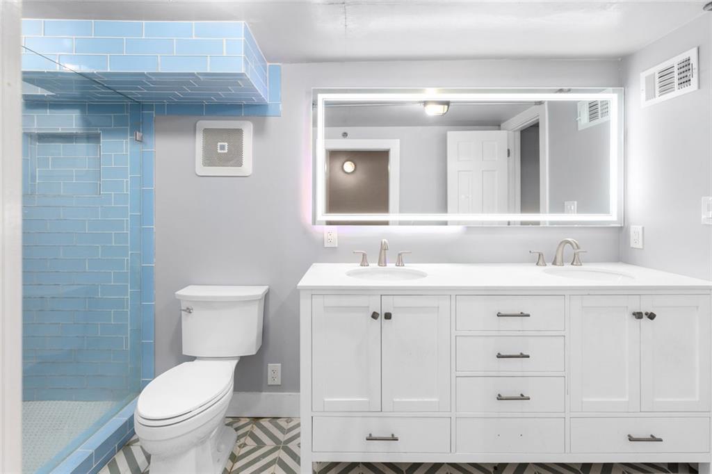 644 Wells Street SW Unit 16