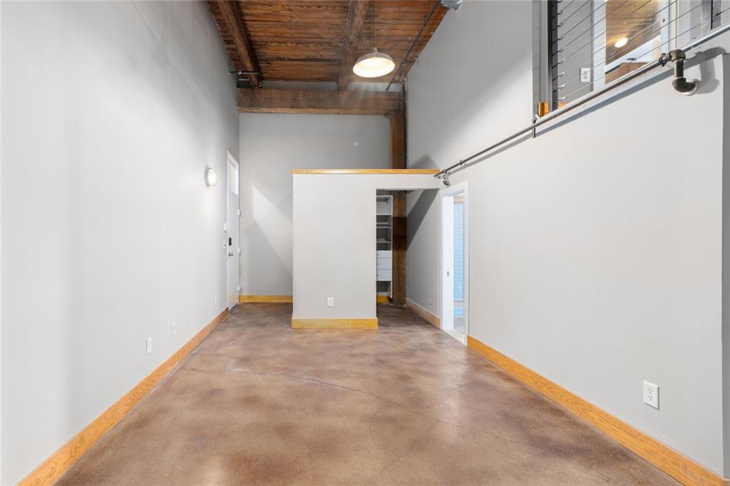 644 Wells Street SW Unit 16