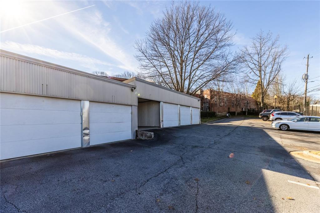 644 Wells Street SW Unit 16