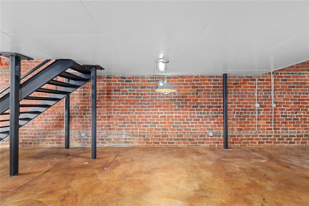 644 Wells Street SW Unit 16