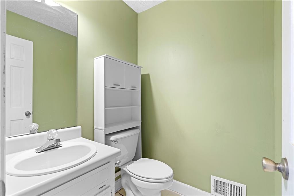 2250 Ridge Forest Drive