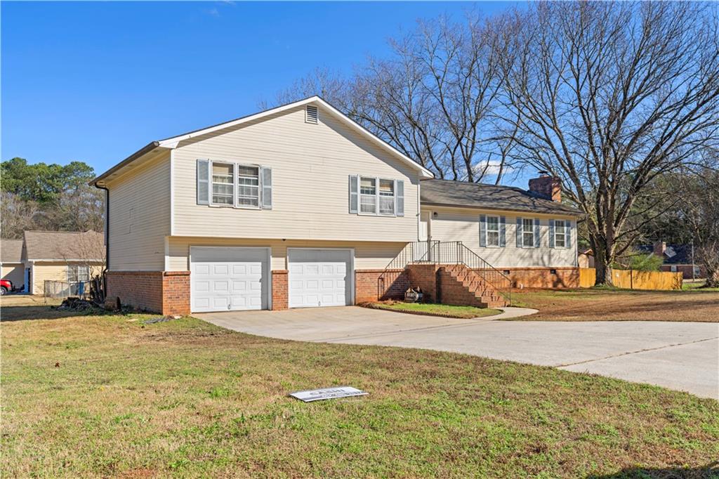 2250 Ridge Forest Drive