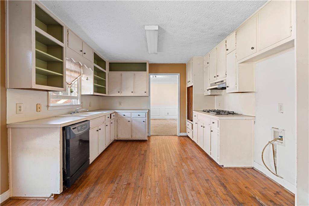 2250 Ridge Forest Drive