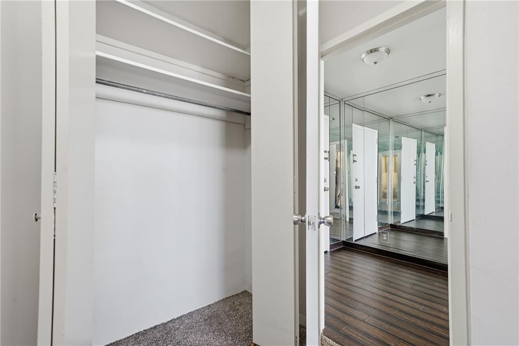 215 Piedmont Avenue NE Unit 2002