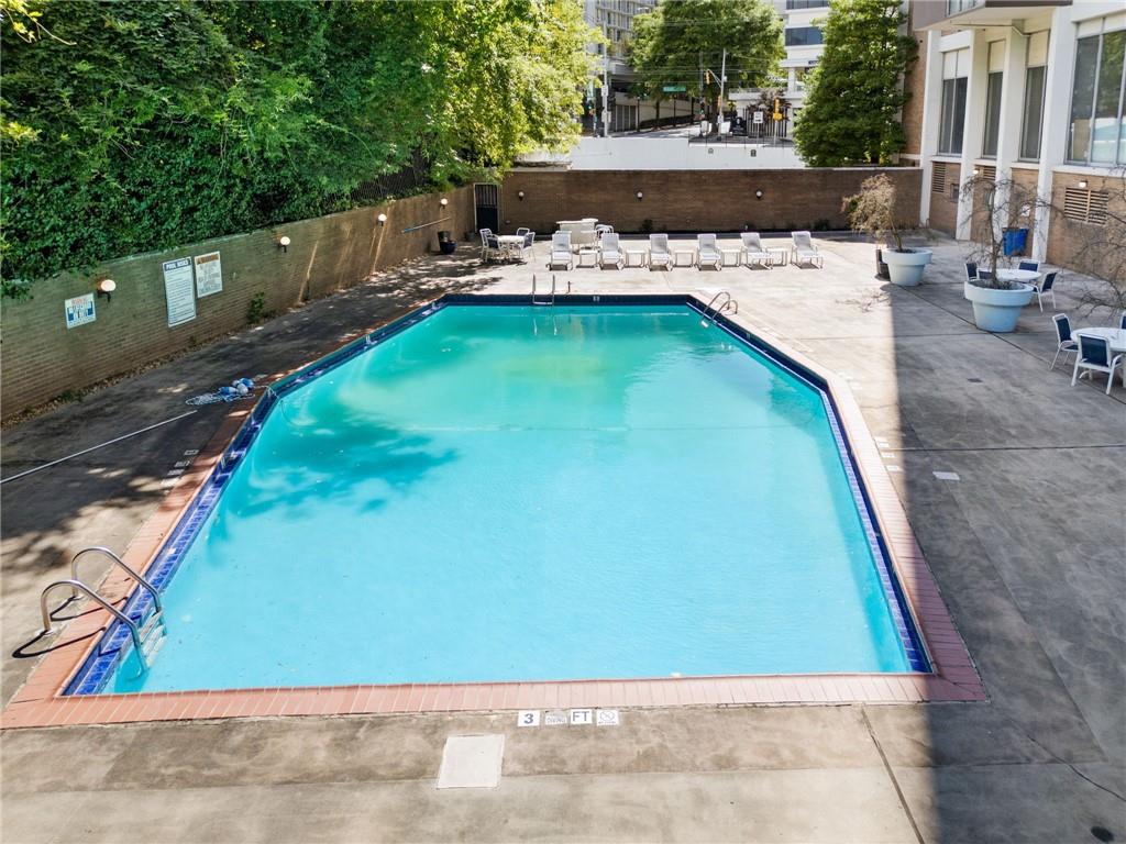 215 Piedmont Avenue NE Unit 2002