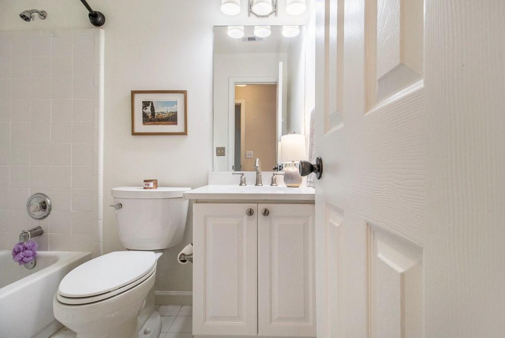 4655 Gilhams Road NE