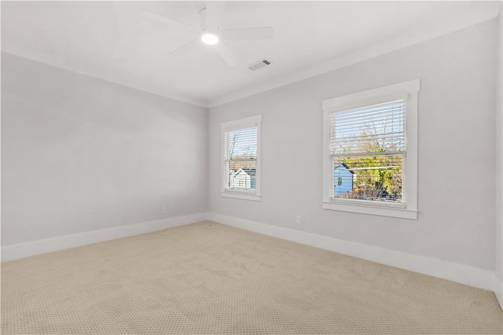 507 Casanova Street SE