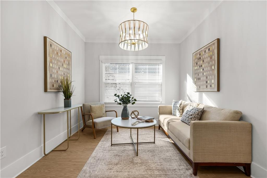 507 Casanova Street SE