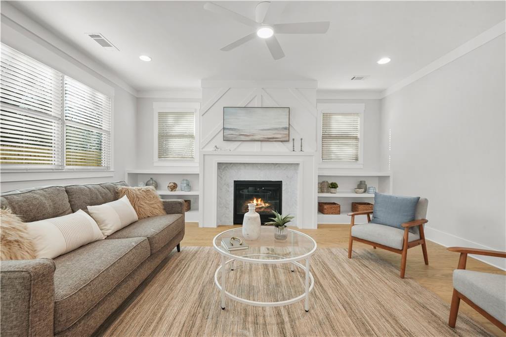 507 Casanova Street SE