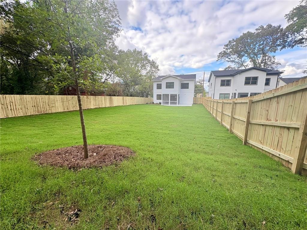 507 Casanova Street SE