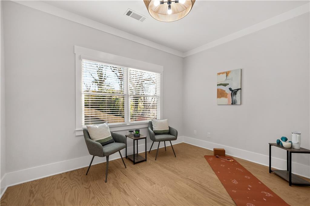 507 Casanova Street SE