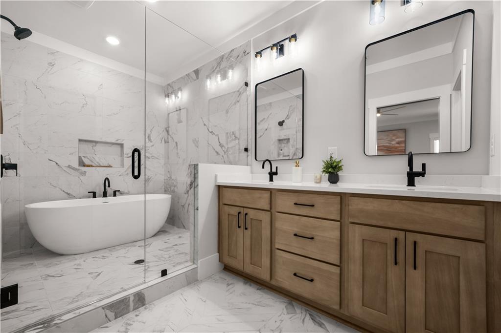 507 Casanova Street SE