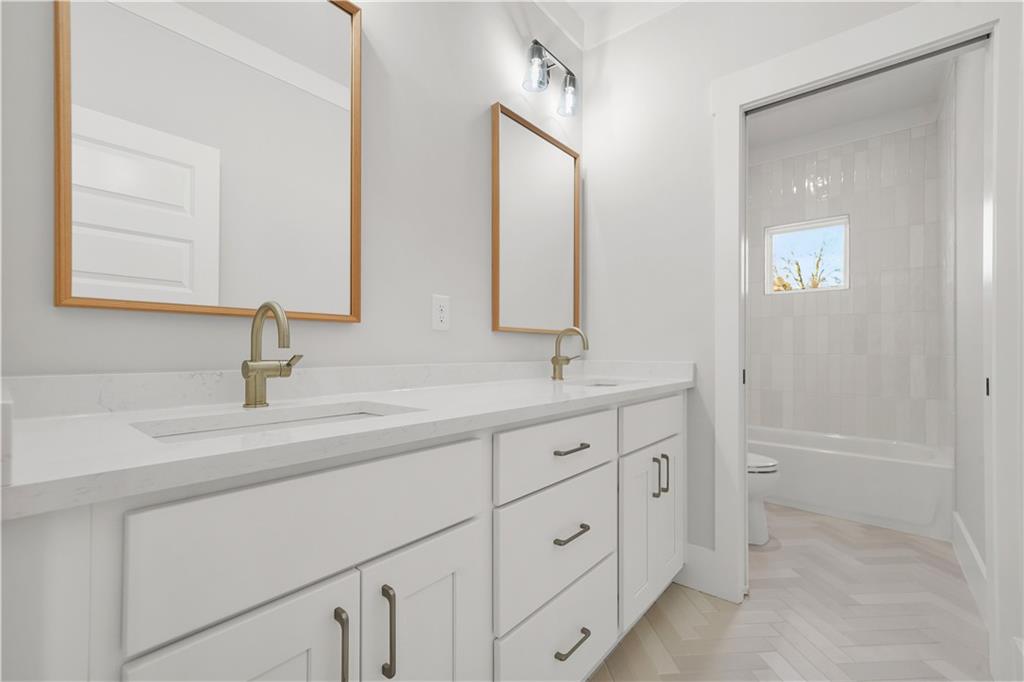 507 Casanova Street SE