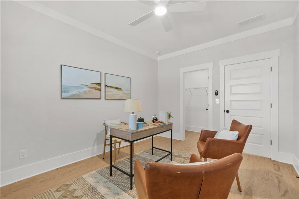 507 Casanova Street SE