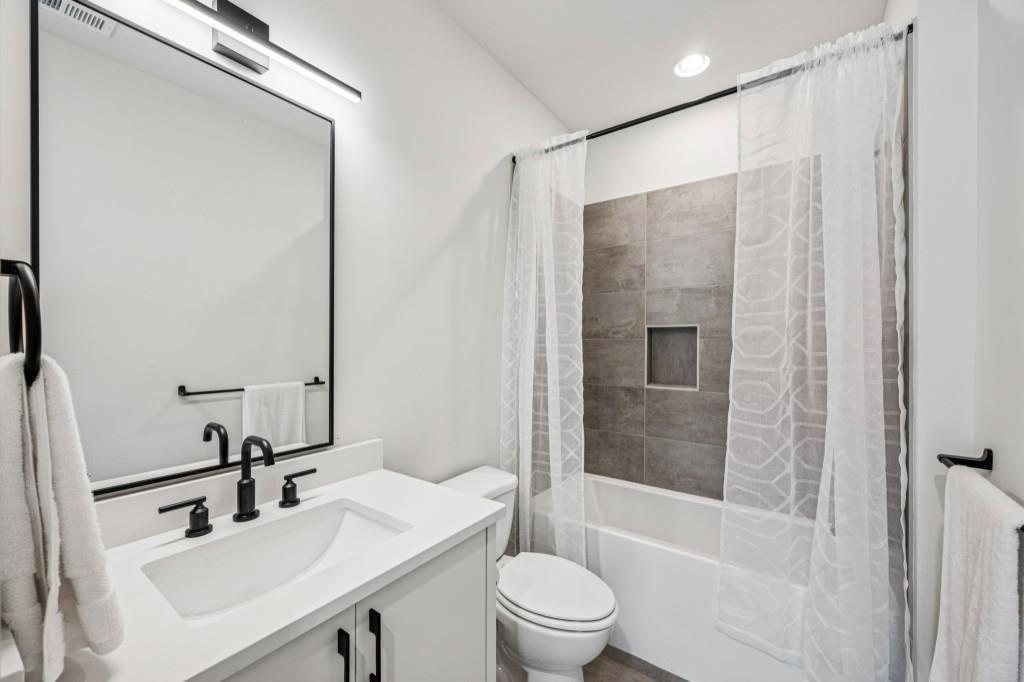 536 Highland Avenue NE Unit A