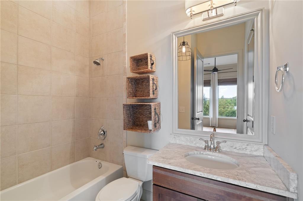 360 Chambers Street Unit 210