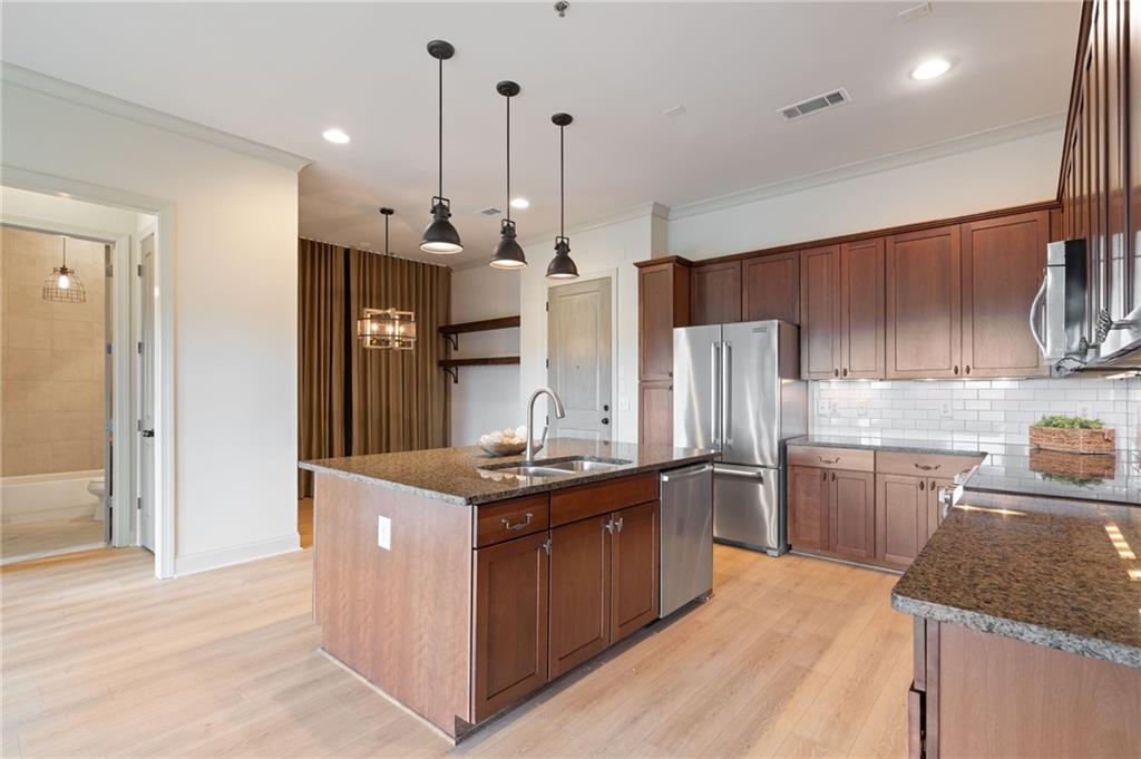 360 Chambers Street Unit 210
