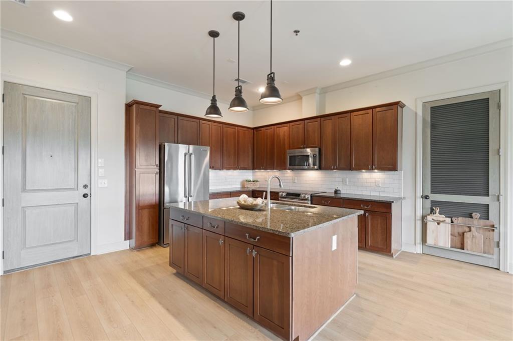 360 Chambers Street Unit 210