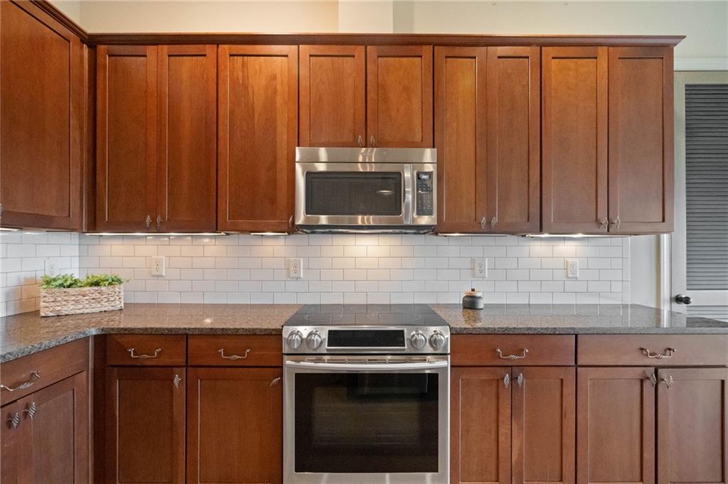 360 Chambers Street Unit 210