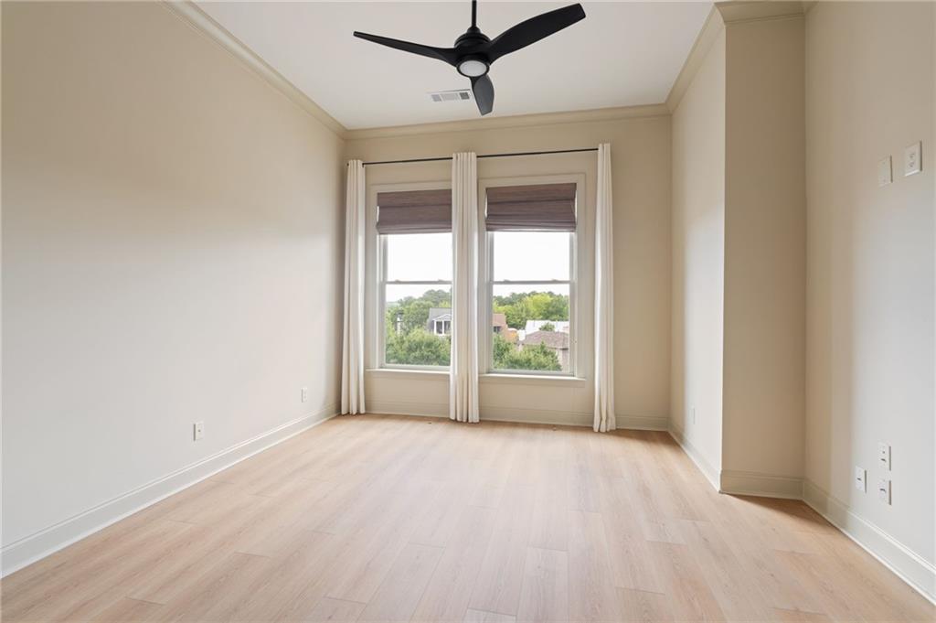 360 Chambers Street Unit 210