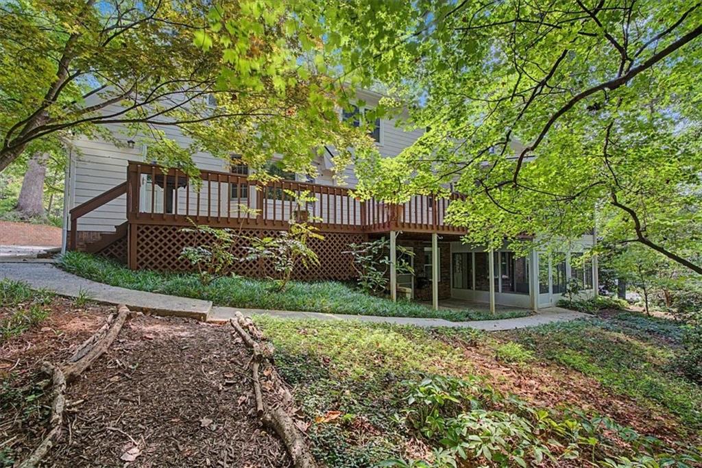1663 Huntingford Drive