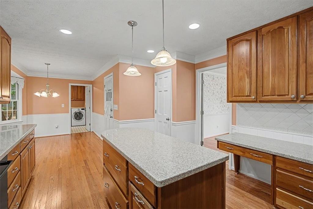 1663 Huntingford Drive