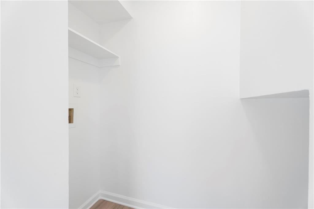 1629 Sweetgum Hill