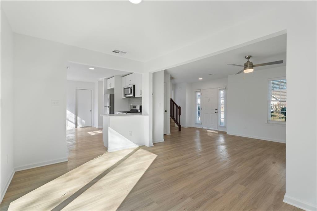 1629 Sweetgum Hill