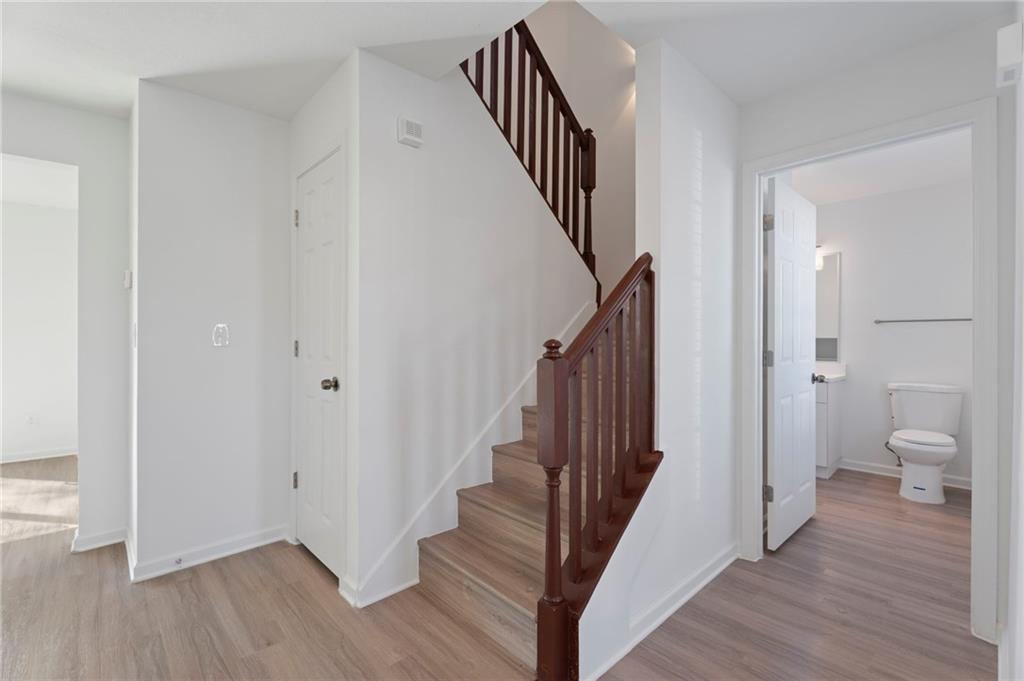 1629 Sweetgum Hill