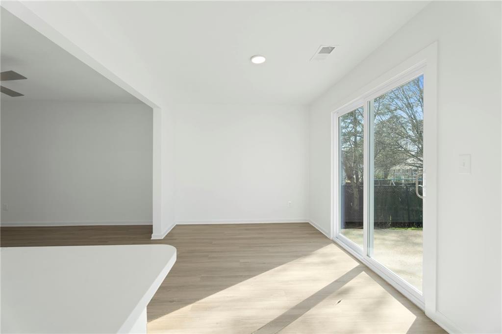 1629 Sweetgum Hill