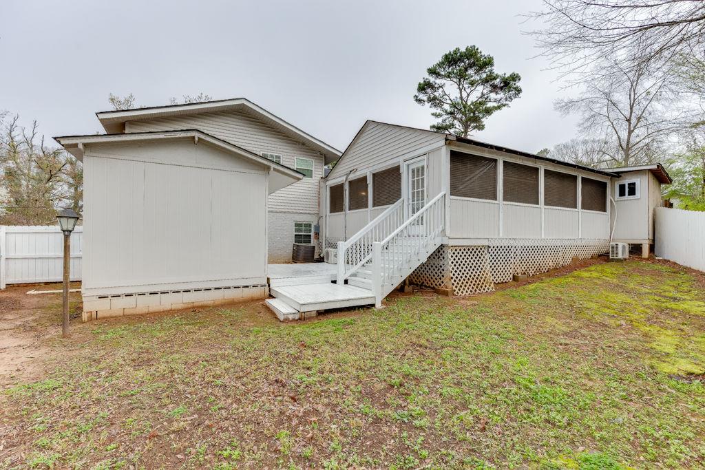 206 College Circle
