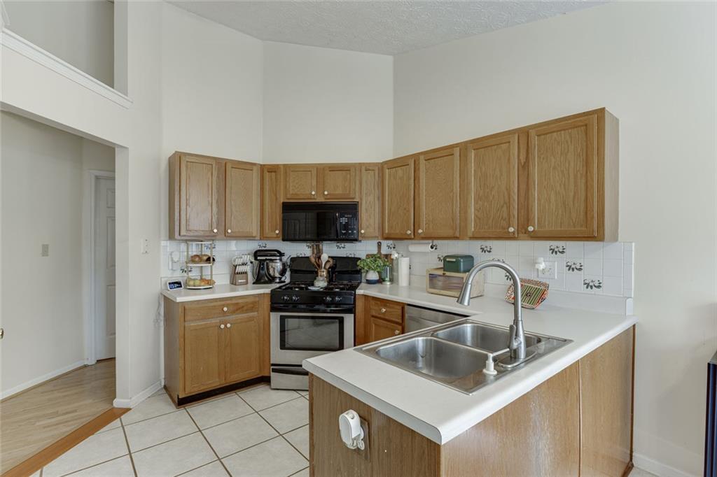 2340 Heatherton Circle
