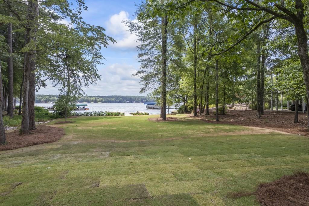 1301 Grayson Pointe Drive