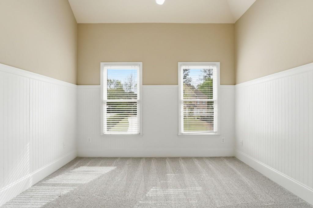 2718 Henderson Summit