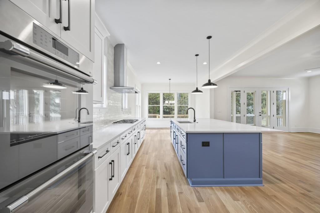 611 Foster Park Lane