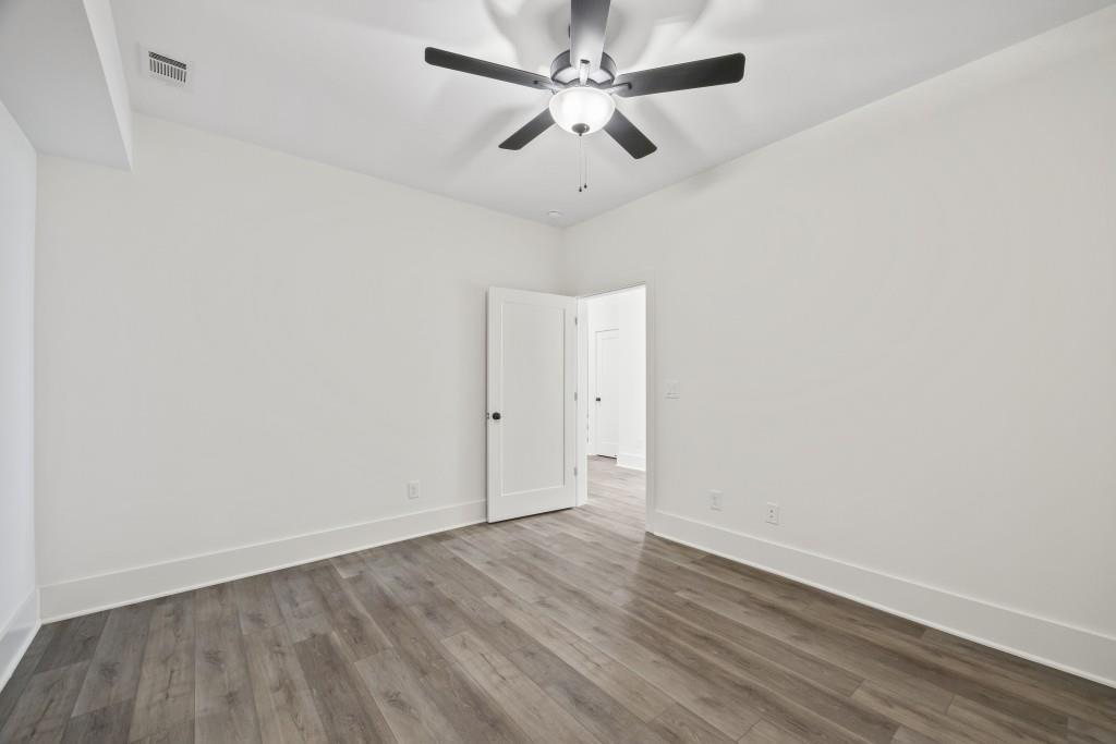 611 Foster Park Lane