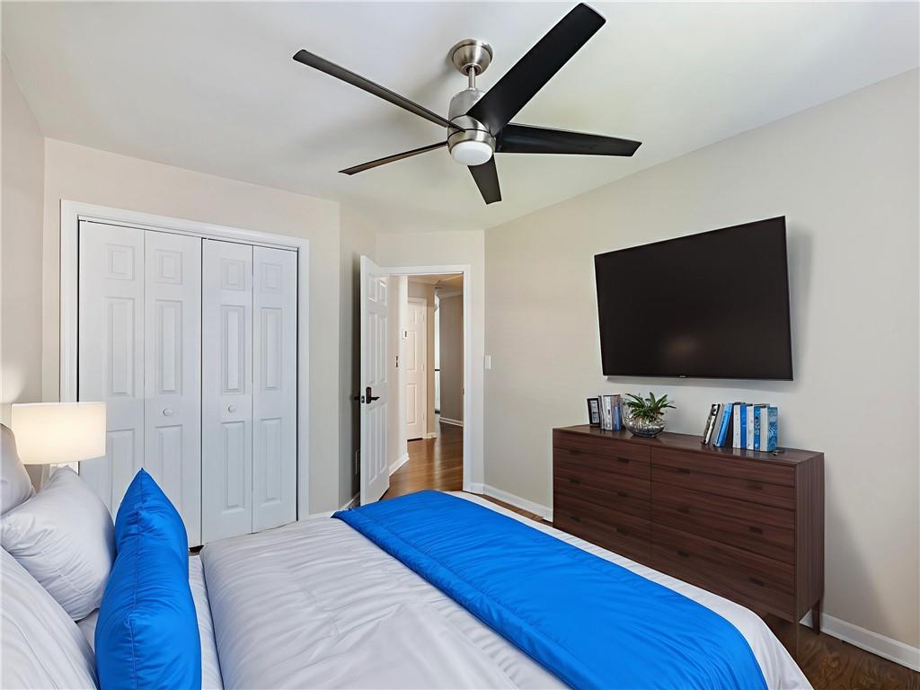 2348 Logan Circle NE