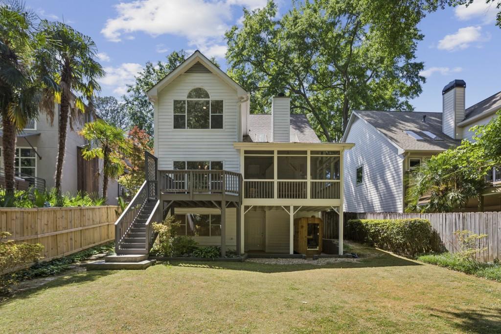 2433 Oostanaula Drive NE